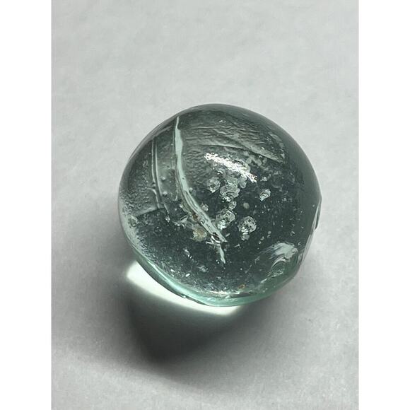 Vintage handblown glass marble. Clear. Bubbles. Man Made - Picture 2 of 8